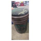 Hunting bucket seat