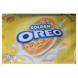 2 family size packages of golden oreos