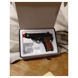 UK ARMS SPRING LOADED AIR SOFT PISTOLCOMES WITH
