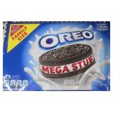 2 family size packages of mega stuf oreos