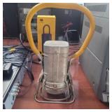 Portable electric lantern