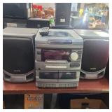 Aiwa stereo system with remote