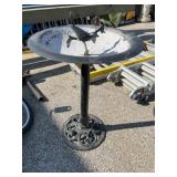 metal pedestal bird bath