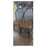 2 matching dinning chairs