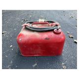 Boat gas can 3 1/4th gallons