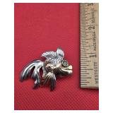 Silver Fish Brooch/Pendant unmarked 7 grams