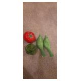 Bird and vegetable salt and pepper shakers