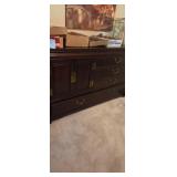 Unmarked 4 drawer 1 cabinet buffet (top contents
