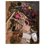 Brooches,  Jewelry Assortment