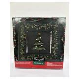 Pfaltzgraff Winterberry square glass platter