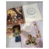 Precious moments collectors guides and 2 figures