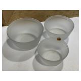 3 Anchor frosted glass nesting bowls