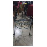 Metal plant stand