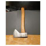 VINTAGE NORLUND HUDSON AXE WITH ORIGINAL HANDLE