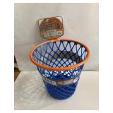 New Kentucky U. Waste paper basket