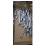 Craftsman open and close ended wrenchs