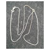 Silver box  chain marked 925 .045oz
