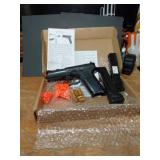 STRIKE INDISTRIES AIR SOFT GUN NEW IN BOXSPRING