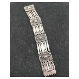 Silver linked  bracelet 1.425oz
