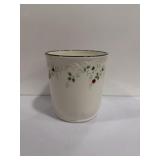 Pfaltzgraff Winterberry stoneware Kitchen Utensil