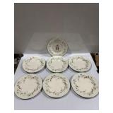 7 Pfaltzgraff Winterberry Christmas serving