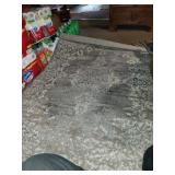5X7 GREY AND WHITE RUG VERY NICE HARD TO GET