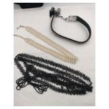Choker group necklaces