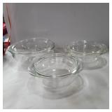 Pyrex clear glass dishes with lids