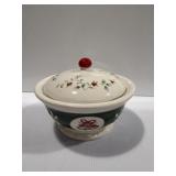 7 inch Pfaltzgraff winterberry candy bowl with