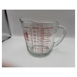 Measuring anchor hockey 4 cups glass