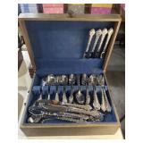 Oneida Community Stainless flatware set in case