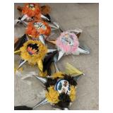 Five star shape piï¿½ataï¿½s with a variety of themes
