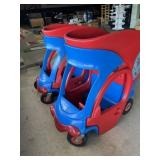 2 red and blue Bob, the builder  child-carrying