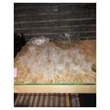 Lot of assorted glassware.