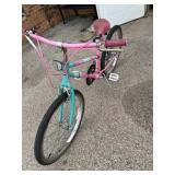 Miss rocker Huffy USA mountain bike