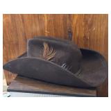 Doeskin Pelt 100% western cowboy hat