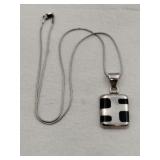 Silver snake chain black onyx pendant marked 925
