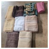 9 bath towels, 1hand towel, and 1 washcloth