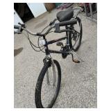 Huffy Santa Fe mountain/hybrid bicycle with a