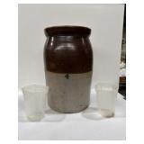 4gal crock Butter churn crock missing lid and hand