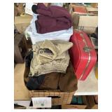 XL Winter coats, sweats & lounge clothes, vintage