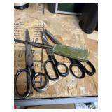 Three pairs of older scissors, and a letter