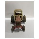 1/16 scale Ertl International Harvester 1466