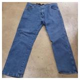 Wrangler sz 42x30 men