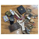 Pocket knives, vintage advertising bottle