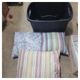 3 decorative pillows