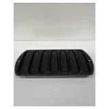 Lodge 2702 cast iron 7-ear cornbread stick maker