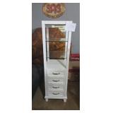 White freestanding linen cabinet, with 2 glass