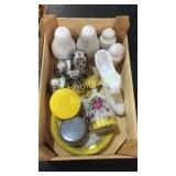 Flat of salt and peppers and misc