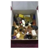Small flat of perfumes
